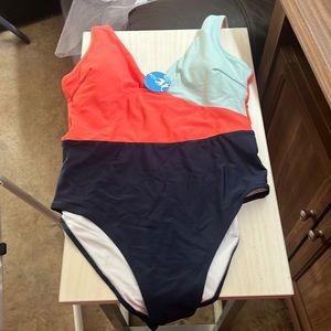Cupshe swimsuit size large new with tags